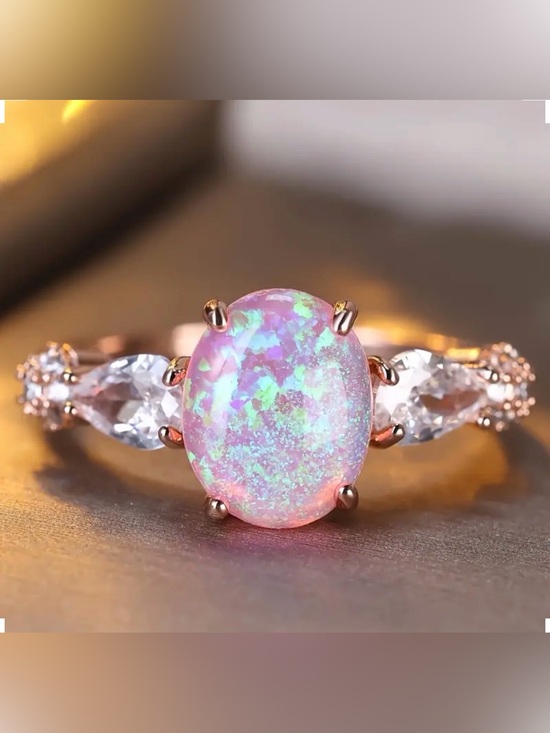 Jewelry - Pink Opal Oval Sparkling Stones Ring.